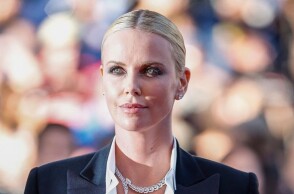 Η Σαρλίζ Θερόν