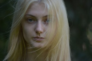 Ακμή των ενηλίκων: Πού μπορεί να οφείλεται 