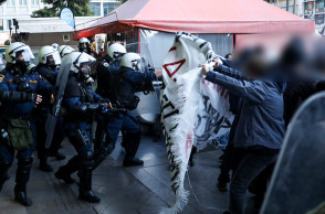 ΣΥΓΚΕΝΤΡΩΣΗ ΑΛΛΗΛΕΓΓΥΗΣ ΓΙΑ ΤΟΝ ΔΗΜΗΤΡΗ ΚΟΥΦΟΝΤΙΝΑ 