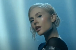 «El Diablo» («Ο Διάβολος) με ερμηνεύτρια την Έλενα Τσαγκρινού