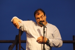 Ο αφηγητής Δημήτρης Προύσαλης