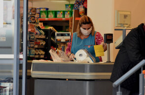 Lockdown - Μετακίνηση σε σούπερ μάρκετ: Μόνο εντός δήμου ή μέχρι 2 χλμ. από τον τόπο μόνιμης κατοικίας από την Πέμπτη 4 Μαρτίου 2021, σύμφωνα με τις νέες αλλαγές