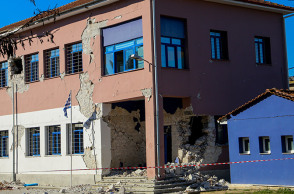 ΙΣΧΥΡΟΣ ΣΕΙΣΜΟΣ 6,3 ΡΙΧΤΕΡ ΣΤΗΝ ΕΛΑΣΣΟΝΑ // ΔΑΜΑΣΙ ΣΧΟΛΕΙΟ