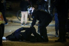 Τραυματισμένος αστυνομικός της ομάδας «ΔΡΑΣΗ» στα επεισόδια στη Νέα Σμύρνη