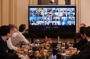 Συνεδρίαση με τηλεδιάσκεψη του υπουργικού συμβουλίου ©EUROKINISSI/ΓΡΑΦΕΙΟ ΤΥΠΟΥ ΠΡΩΘΥΠΟΥΡΓΟΥ/ΔΗΜΗΤΡΗΣ ΠΑΠΑΜΗΤΣΟΣ