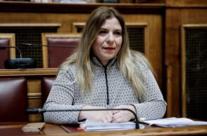 Η Mαρία Συρεγγέλα