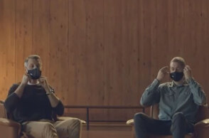 Κορωνοϊός: Θοδωρής Παπαλουκάς και Δημήτρης Διαμαντίδης στο νέο σποτ για τον εμβολιασμό