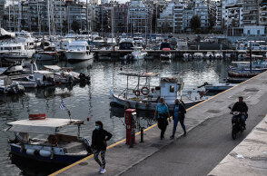 117 νέα κρούσματα κορωνοϊού στον Πειραιά (από τα 774 στην Αττική) την Κυριακή 21 Μαρτίου 2021
