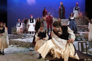 Το Εθνικό Θέατρο γιορτάζει την Παγκόσμια Ημέρα Θεάτρου με τον «Κοτζάμπαση του Καστρόπυργου»