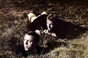 Σκηνή από την ταινία Η Μεγάλη Απόδραση με τον Στιβ ΜακΚουίν