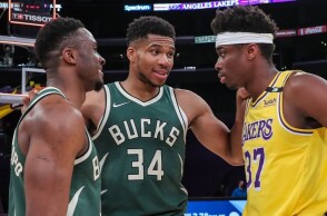 Ο Γιάννης, ο Θανάσης και ο Κώστας Αντετοκούνμπο