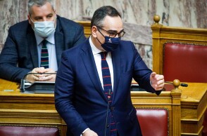 Βασίλης Κοντοζαμάνης 