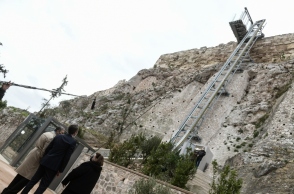 Από τα εγκαίνια του νέου αναβατορίου της Ακρόπολης