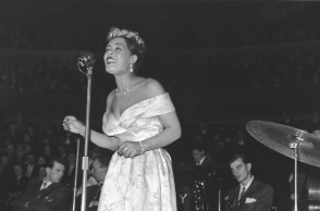 Η Billie Holiday στη σκηνή