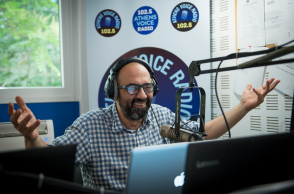 Ο δημοσιογράφος Νίκος Ζαχαριάδης