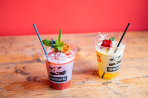 Take away cocktail από το cafe bar Εφημερίδα ATH