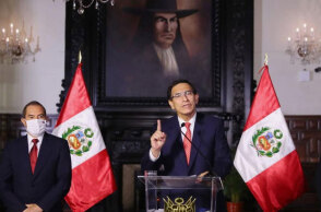 Ο πρώην πρόεδρος του Περού Μαρτίν Βισκάρα - Εμβολιάστηκε για τον κορωνοϊό εκτός σειράς