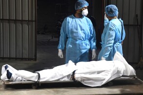 Ινδία: Σταθερά  πάνω από 2.000 θάνατοι το 24ωρο εξαιτίας του κορωνοϊού