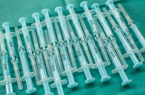 Εμβόλιο AstraZeneca - Κορωνοϊός 