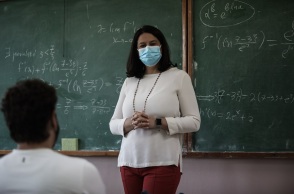 Η υπουργός Παιδείας, Νίκη Κεραμέως