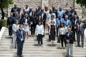 Λοιμωξιολόγοι - Εθνική Επιτροπή Υγείας για την καταπολέμηση του κορωνοϊού