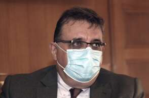   Aθανάσιος Εξαδάχτυλος