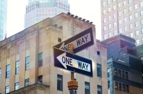 Πινακίδα μονόδρομος