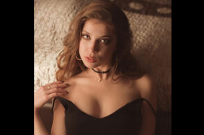 Βερόνικα Τροσίνα, το 22χρονο μοντέλο και σταρ του TikTok, που γύρισε πορνό σε ιερό βουνό στην Ινδονησία και αναζητείται από τις αρχές