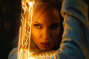 Η Αντζελίνα Τζολί ως Θίνα στη νέα ταινία του MCU, The Eternals