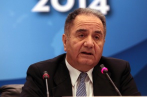 Κορωνοϊός: Δύσκολες ώρες περνά ο Θεόδωρος Κατσανέβας, καθώς νοσηλεύεται διασωληνωμένος στο Σισμανόγλειο – Η ανάρτησή του στο Facebook 