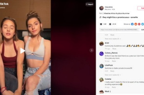 Best Friends Kissing: Η νέα τάση της εφαρμογής του Tik Tok φέρνει στο σημείο δύο κολλητούς να φιλιούνται όμως σηκώνει πολλές αντιδράσεις