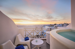 La Bellezza Εco Βoutique στη Σαντορίνη