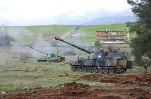 Άρματα μάχης σε άσκηση στο πεδίο βολής - Λαχτάρησε κτηνοτρόφος στον Βόλο που έσκασε βλήμα σε κοντινή απόσταση