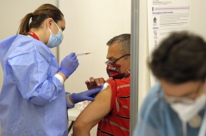 Εμβολιασμός Pfizer 