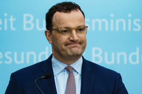 Γερμανία - Ο υπουργός Υγείας Γενς Σπαν