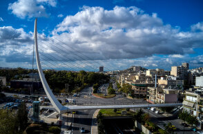 Συννεφιά στην Αττική - Ο καιρός σήμερα Κυριακή 13 Ιουνίου 2021 θα είναι άστατος, καθώς θα έχει ήλιο και βροχή