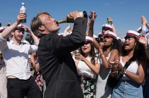 «Άσπρο Πάτο (Druk / Another Round)» του Τόμας Βίντερμπεργκ