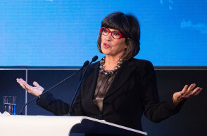Η διάσημη δημοσιογράφος Christiane Amanpour
