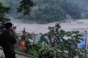 Το Νεπάλ πλημμυρισμένο μετά τους μουσώνες©Twitter/@dreambig1205