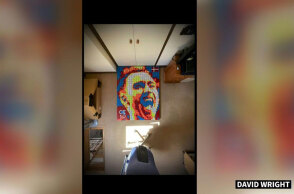 Το πορτραίτο του Κρίστιαν Έρικσεν με κύβους Ρούμπικ