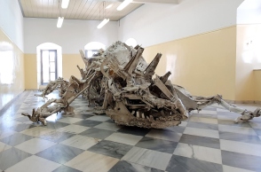 Έργο του Θωμά Διώτη στην έκθεση του Hydra School Projects, σε επιμέλεια Δημήτρη Αντωνίτση