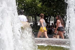 Κέντρο της Αθήνας με κόσμο©Eurokinissi/ΓΙΕΝΑΝΤΑ ΝΤΕΛΑ