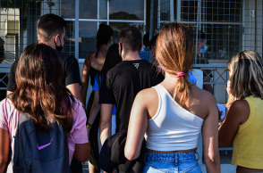 ΕΝΑΡΞΗ ΤΩΝ ΠΑΝΕΛΛΑΔΙΚΩΝ ΕΞΕΤΑΣΕΩΝ ΓΙΑ ΤΟΥΣ ΥΠΟΨΗΦΙΟΥΣ ΤΩΝ ΕΠΑΛ / ΠΥΡΓΟΣ ΗΛΕΙΑΣ 