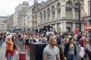 Διαμαρτυρία για τα κλειστά νυχτερινά κέντρα στο Λονδίνο