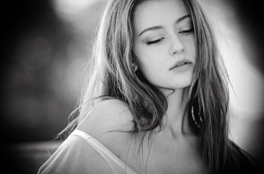 Καλοκαίρι: Απαραίτητη η ενυδάτωση του προσώπου