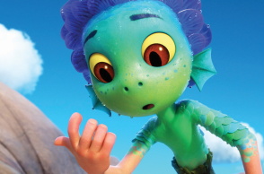 Κριτική για την ταινία «Λούκα (Luca)» του Ενρίκο Κασαρόζα, με τις φωνές των Τζέικομπ Τρεμπλέ, Τζακ Ντίλαν, Εμα Μπέρμαν.