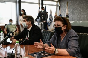Η υπουργός Πολιτισμού Λίνα Μενδώνη © Eurokinissi/ΤΑΤΙΑΝΑ ΜΠΟΛΑΡΗ