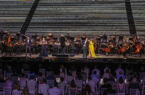 All Star Γκαλά Βέρντι στο Καλλιμάρμαρο με την Άννα Νετρέμπκο, την Ανίτα Ρατσβελισβίλι, τον Γιουσίφ Εϊβάζοφ, τον Δημήτρη Πλατανιά και τον Φιλίπ Ωγκέν.