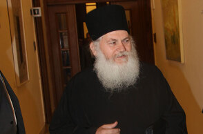 Ηγούμενος Εφραίμ (ΦΩΤΟ ΑΡΧΕΙΟΥ) - Νοσηλεύεται με κορωνοϊό στο νοσοκομείο «Ευαγγελισμός»