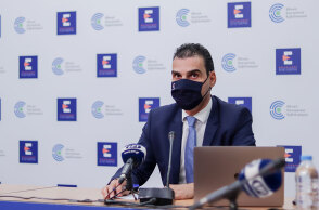 Ο Μάριος Θεμιστοκλέους ανακοίνωσε ότι ανοίγει η πλατφόρμα των ραντεβού για τον εμβολιασμό των εφήβων 15-17 ετών